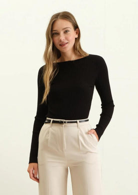 Boat Neck Knit Top