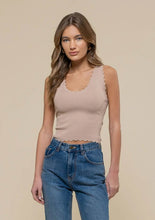 Scalloped Edge Tank